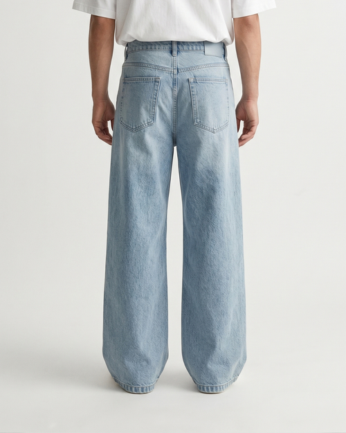 STRAIGHT FIT JEANS-LIGHT BLUE